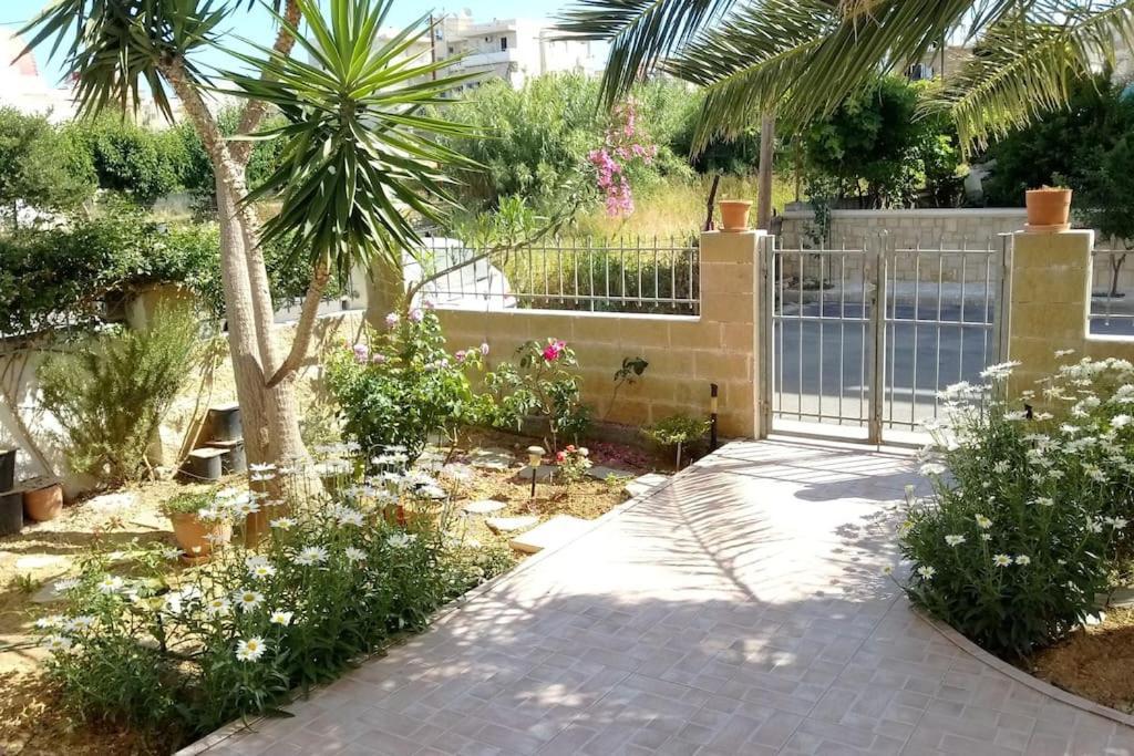 Cozy New Apartments Nea Chora Chania  Exterior foto